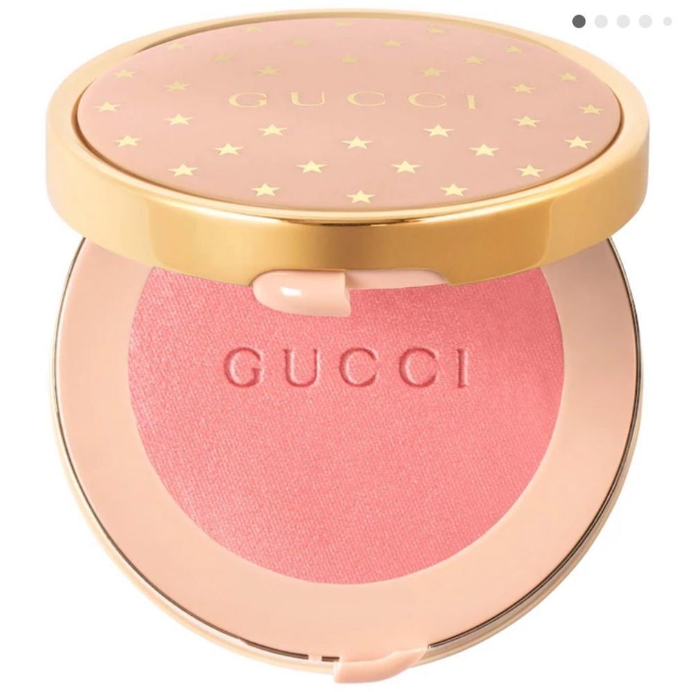 Gucci
Luminous Matte Powder Blush-Silky Rose